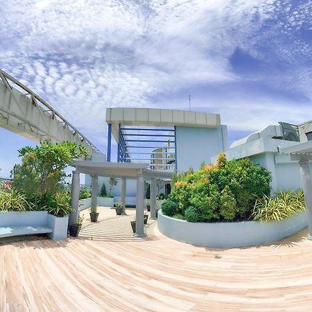 The Loop 2Br Fully Furnished Corner Unit W Balcony Apartment Cagayan de Oro Exterior foto