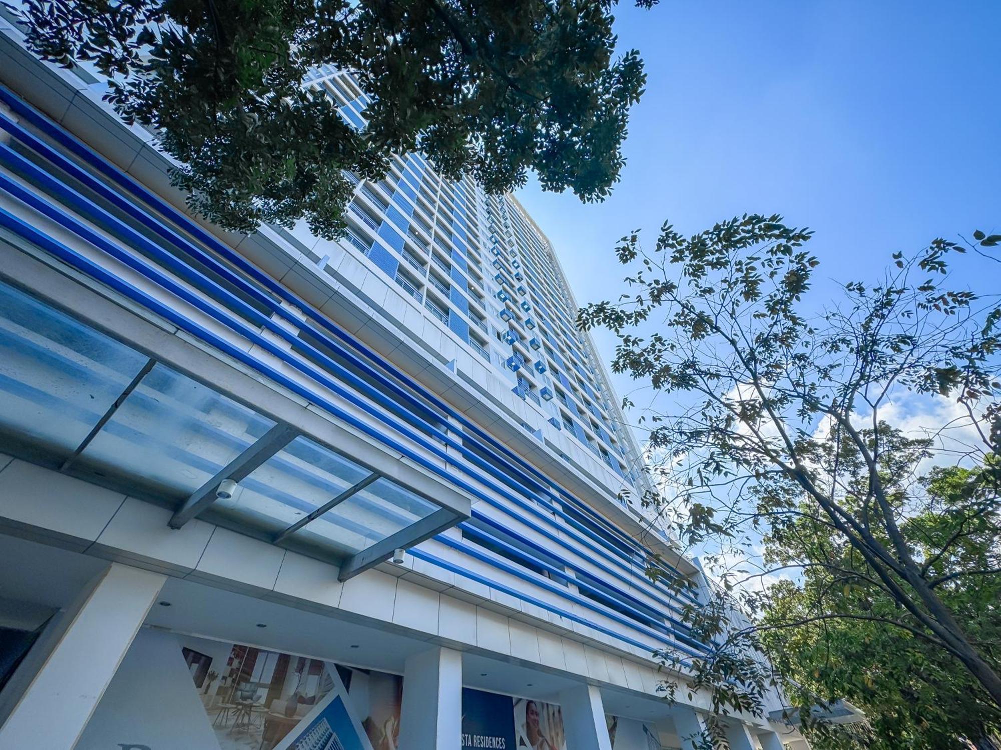 The Loop 2Br Fully Furnished Corner Unit W Balcony Apartment Cagayan de Oro Exterior foto