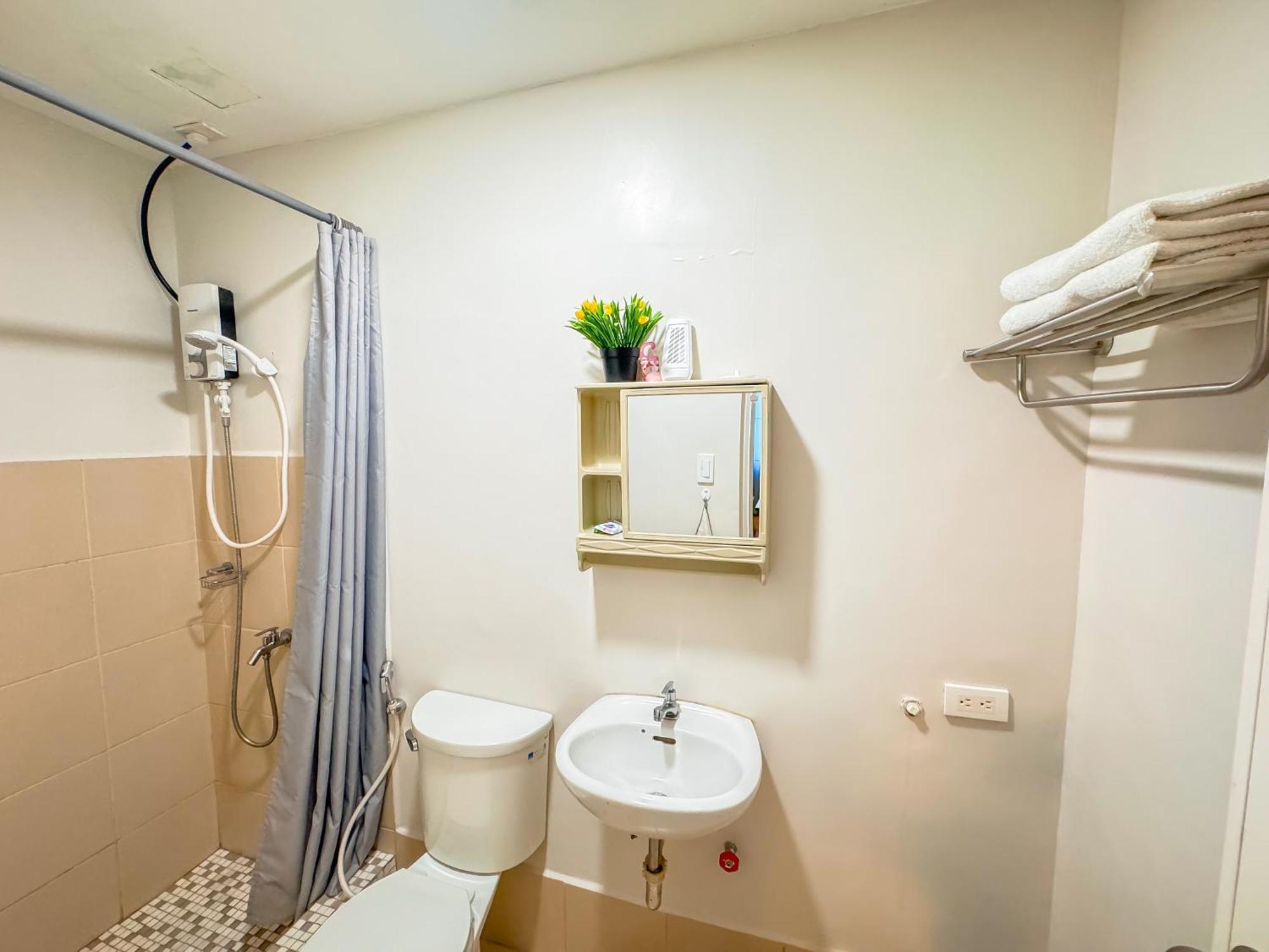 The Loop 2Br Fully Furnished Corner Unit W Balcony Apartment Cagayan de Oro Exterior foto